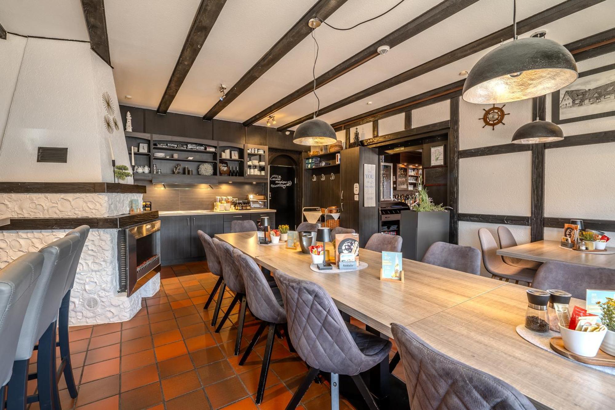 K357 - Hotel & Restaurant "Zur Post" In Otterndorf Bei Cuxhaven Exteriér fotografie